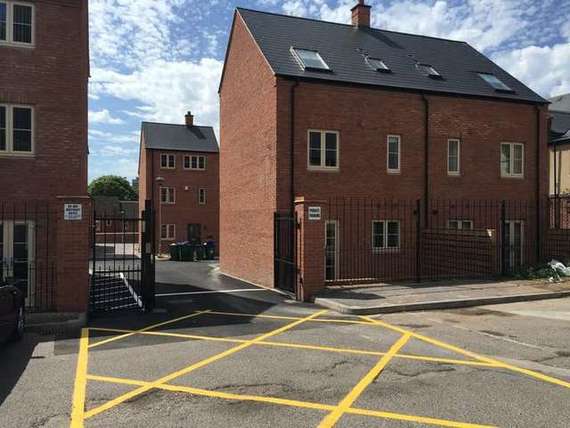 4 Bedroom Mews