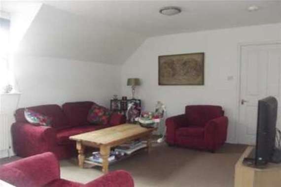 2 Bedroom Flat