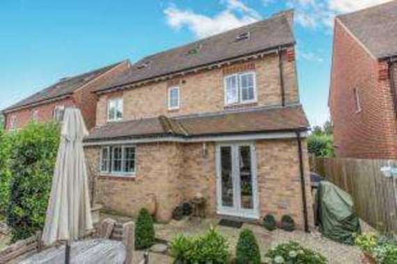 5&nbsp;Bedroom&nbsp;Detached