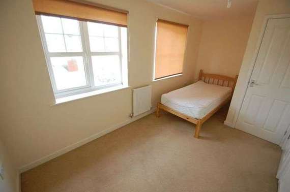 2 Bedroom Terraced