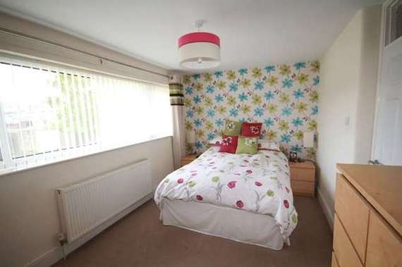 3 Bedroom Semi-Detac...