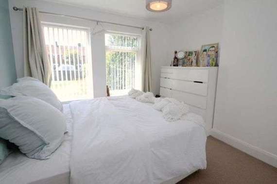 2 Bedroom Flat