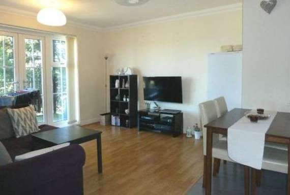 2 Bedroom Flat