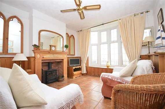 3&nbsp;Bedroom&nbsp;Semi-Detac...