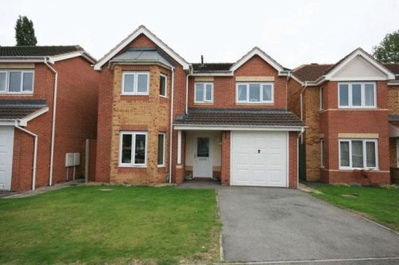 4 Bedroom Semi-Detac...
