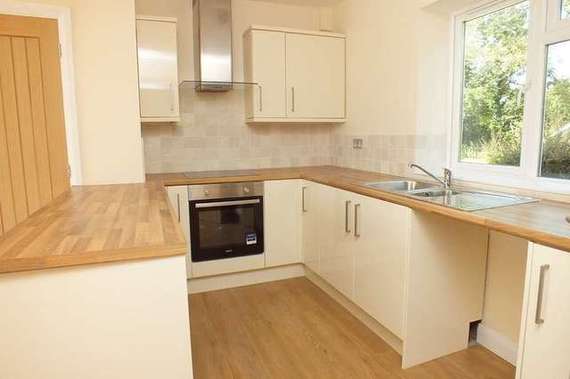 3 Bedroom Semi-Detac...
