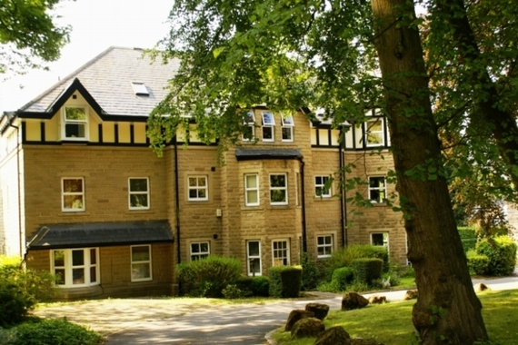 2 Bedroom Apartment