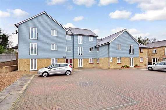 1 Bedroom Apartment