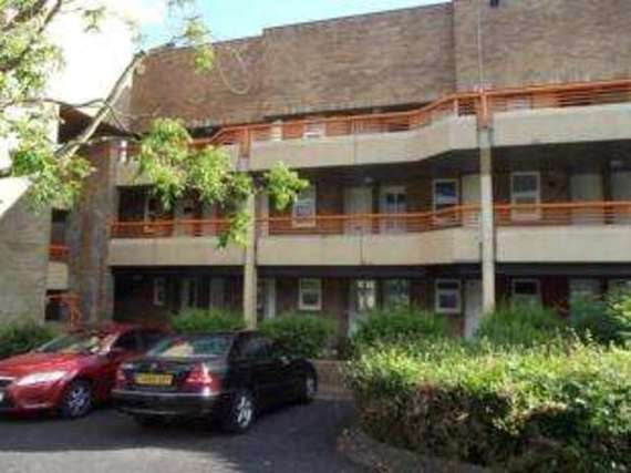 1 Bedroom Maisonette