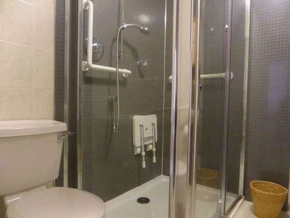 1 Bedroom Retirement...