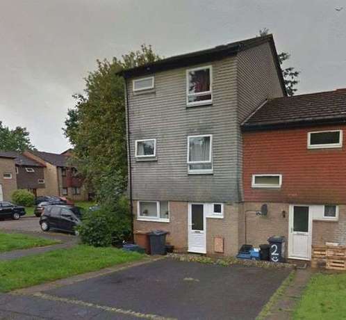 6 Bedroom Terraced