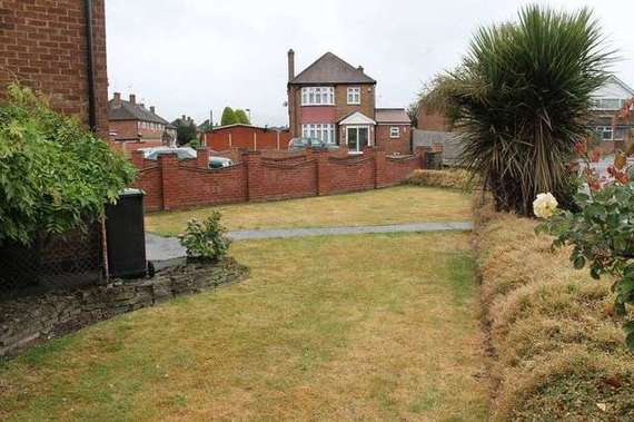 3 Bedroom Semi-Detac...