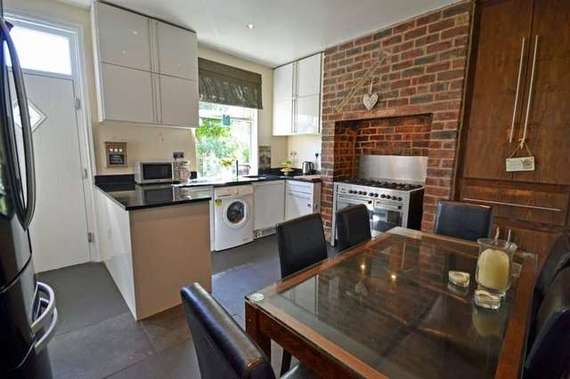 2 Bedroom Terraced