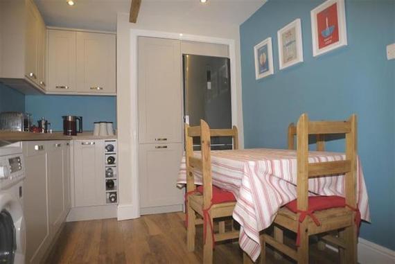 2 Bedroom Terraced