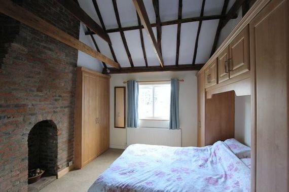 4 Bedroom Semi-Detac...