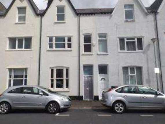 5 Bedroom Terraced