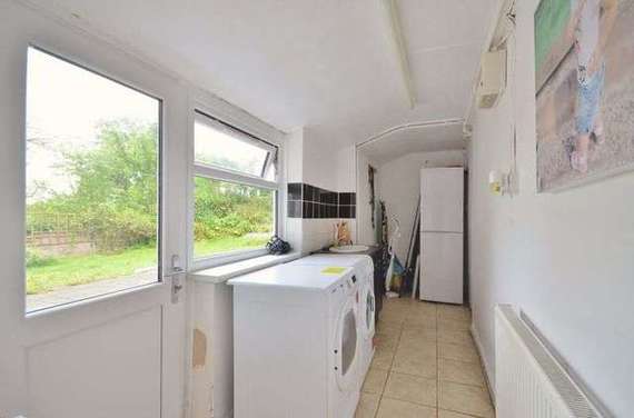 3 Bedroom Semi-Detac...