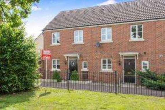 2 Bedroom End of Ter...