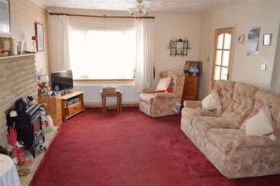3 Bedroom Semi-Detac...