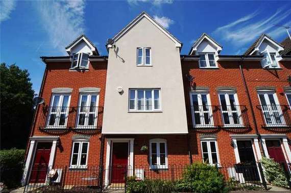 3 Bedroom Terraced