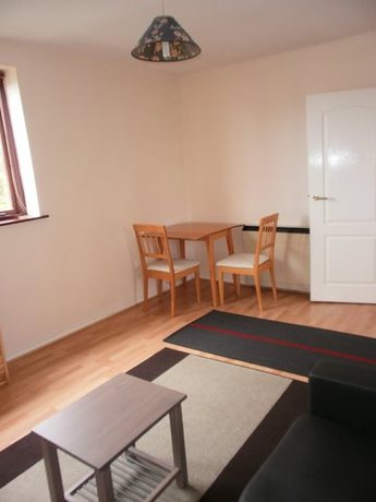 2 Bedroom Flat