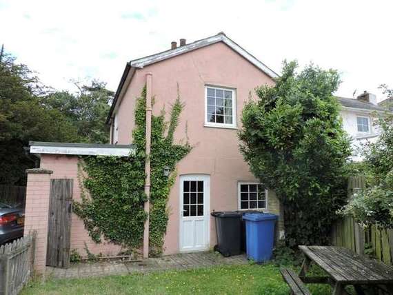 2 Bedroom Cottage