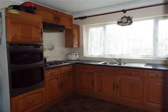 5 Bedroom Detached