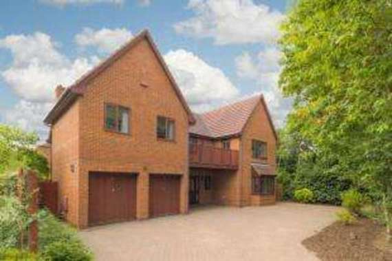 5 Bedroom Detached