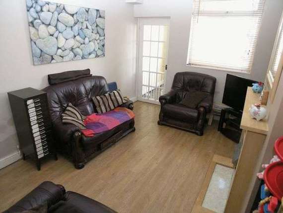 2 Bedroom Terraced