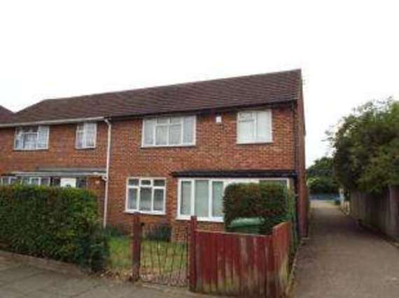 3 Bedroom End of Ter...