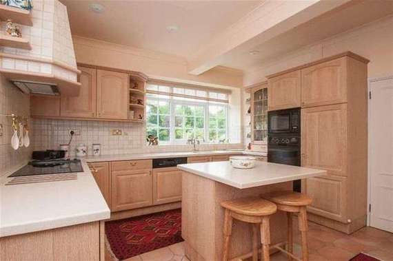 5 Bedroom Detached
