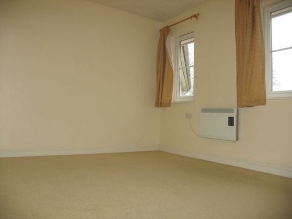 2 Bedroom Flat