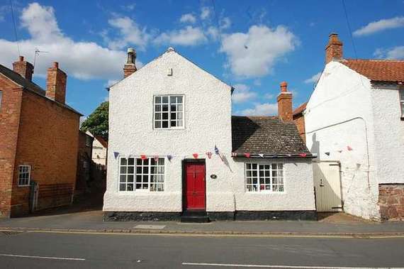 2 Bedroom Cottage