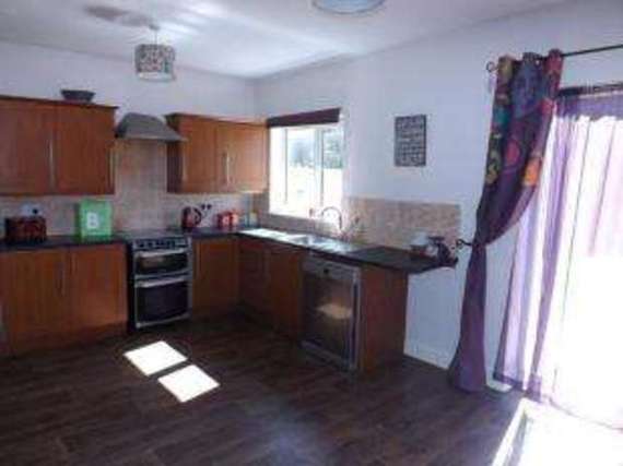 4 Bedroom Semi-Detac...