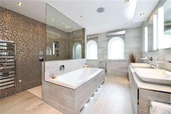5 Bedroom Detached