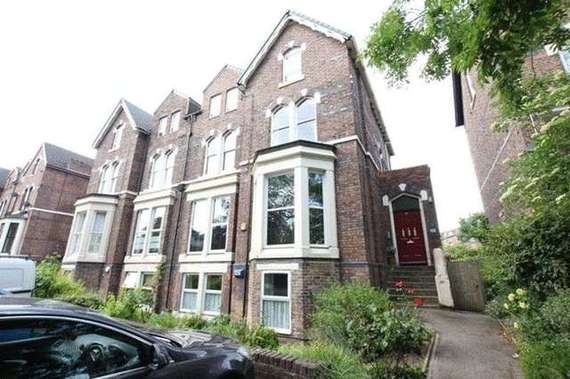 2 Bedroom Flat