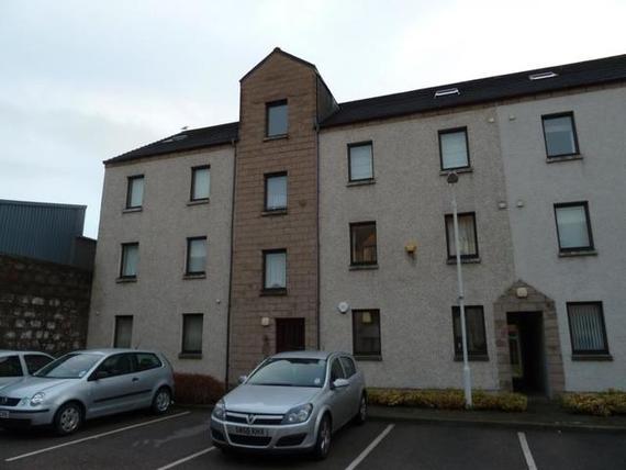 2 Bedroom Flat