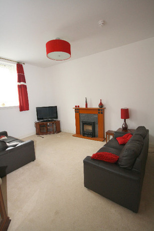 4 Bedroom Town House