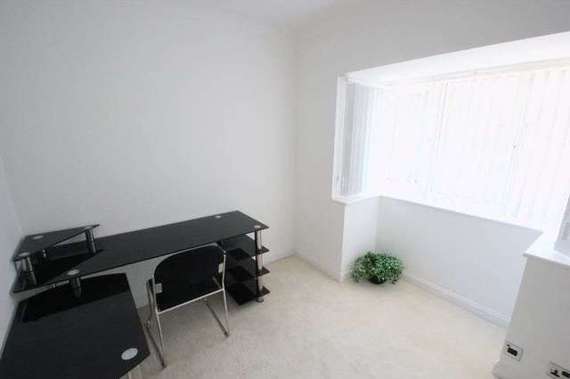 5&nbsp;Bedroom&nbsp;Detached