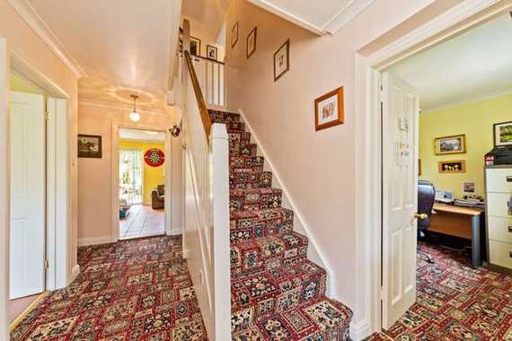 5 Bedroom Detached