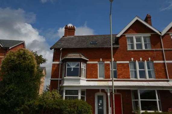 1 Bedroom Detached