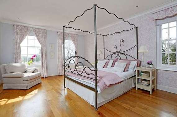 5&nbsp;Bedroom&nbsp;Detached