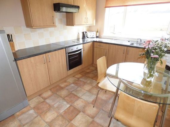 2 Bedroom Flat
