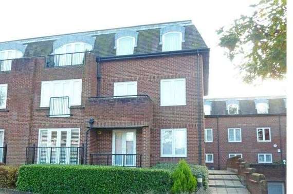 2 Bedroom Ground Fla...