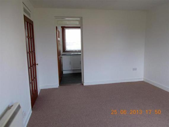 2 Bedroom Flat