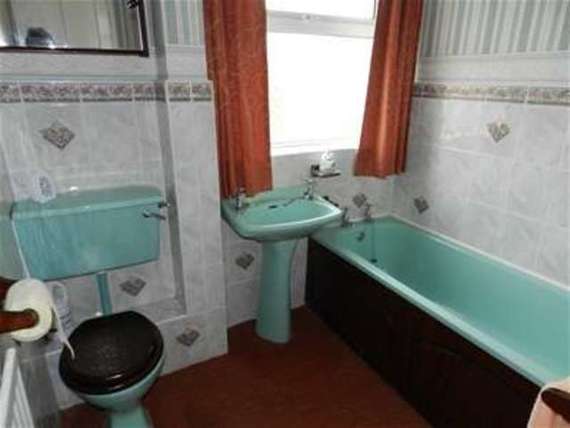 3 Bedroom Semi-Detac...