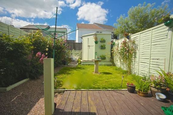 2 Bedroom Property
