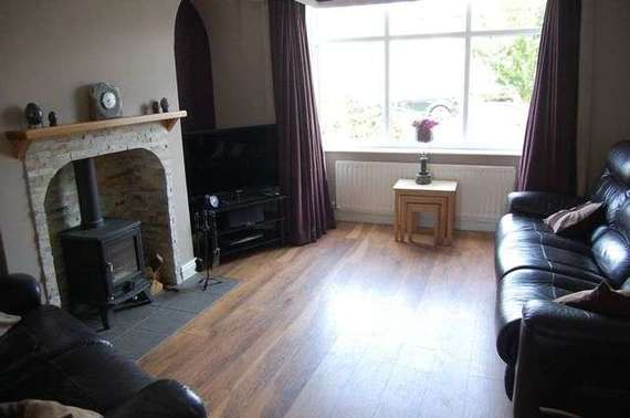 3 Bedroom Semi-Detac...