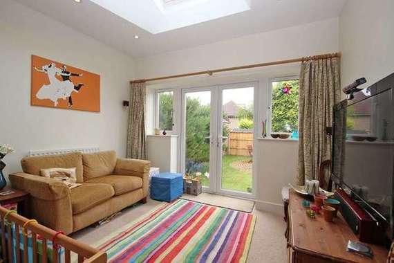 6 Bedroom Detached