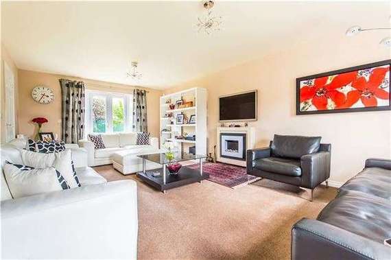 5&nbsp;Bedroom&nbsp;Detached